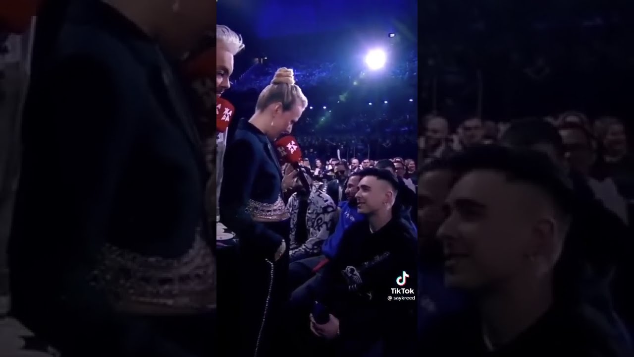 Премия Муз ТВ 2018 смотреть полную версию